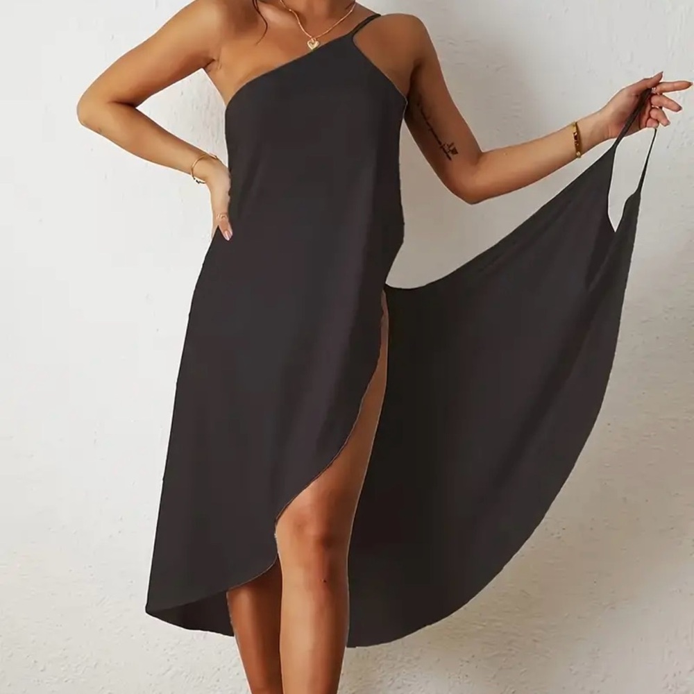 Black One Shoulder Asymmetrical Sundress